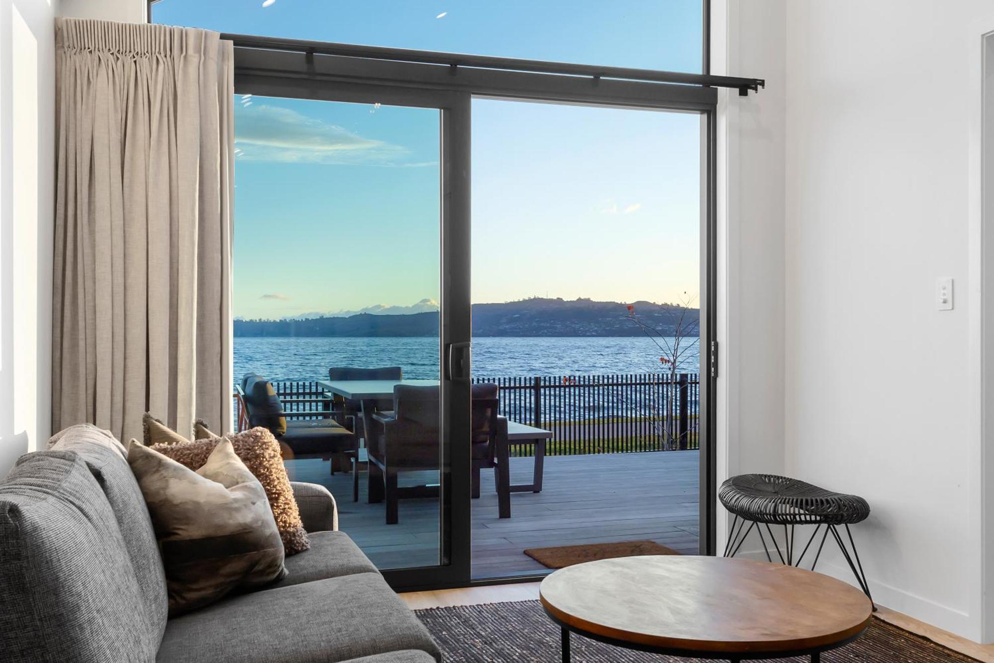Absolute Lakefront House Taupo Dış mekan fotoğraf